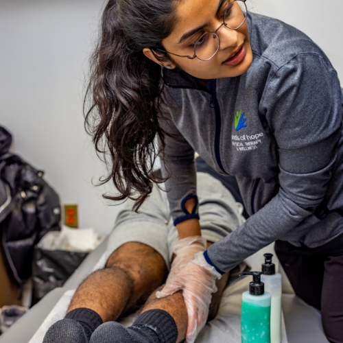 active-release-technique-hands-of-hope-physical-therapy-Morris-Park-NY