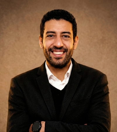 Khaled-hamdy-associate-director-of-marketing-and-communications-Hands-of-Hope-NY